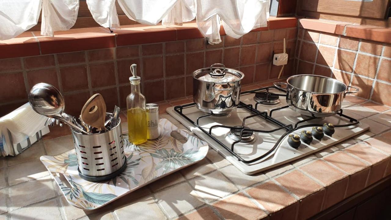 Casetta Delle Mimose إزولا ديلي فيمين المظهر الخارجي الصورة